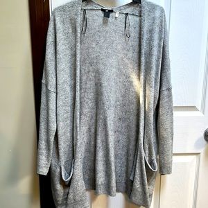 3 FOR $50 / H&M Knit Cardigan